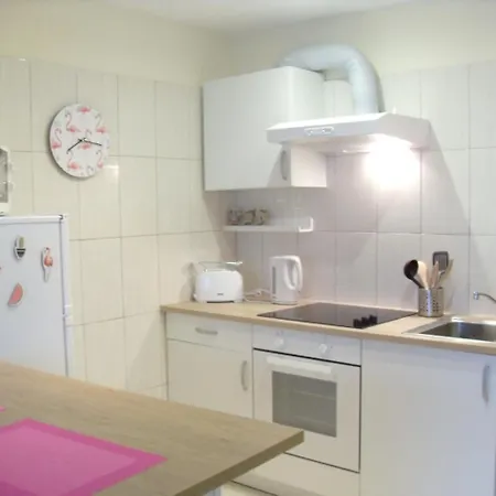 Calle Juan Carlos I Apartment *